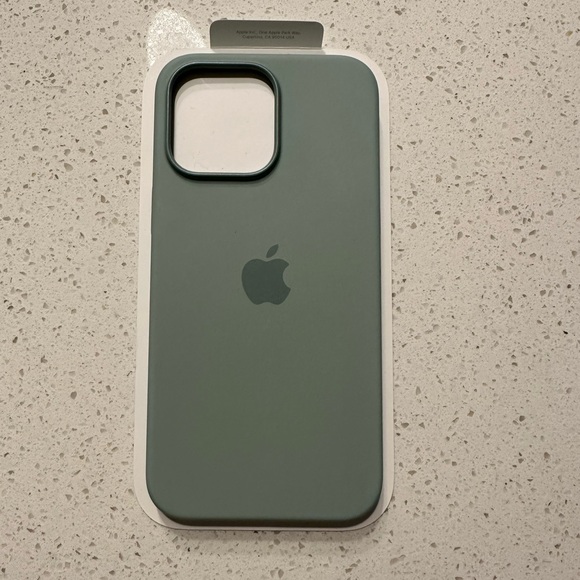 iPhone 14 Pro Max case - Picture 3 of 3